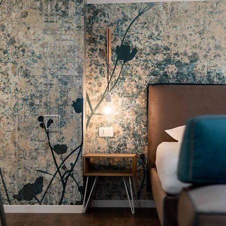 Stay Cooper L Guesthouse Zum Loewen ميرانو المظهر الخارجي الصورة