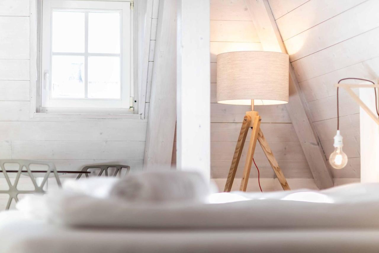 Stay Cooper L Guesthouse Zum Loewen ميرانو المظهر الخارجي الصورة
