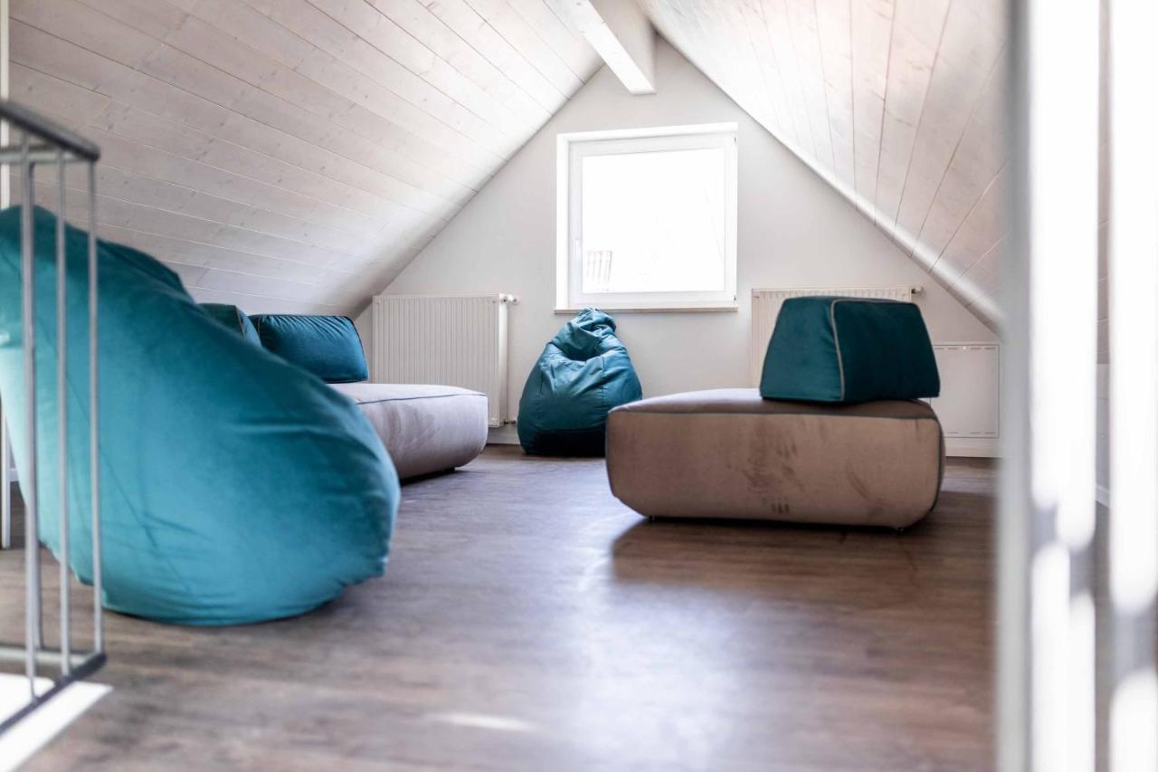 Stay Cooper L Guesthouse Zum Loewen ميرانو المظهر الخارجي الصورة