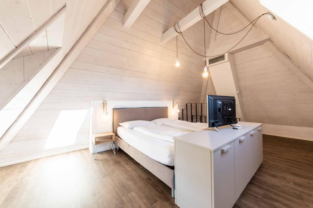 Stay Cooper L Guesthouse Zum Loewen ميرانو المظهر الخارجي الصورة