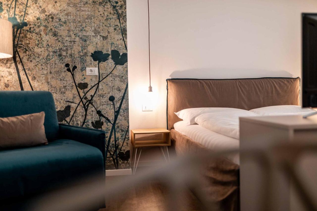Stay Cooper L Guesthouse Zum Loewen ميرانو المظهر الخارجي الصورة