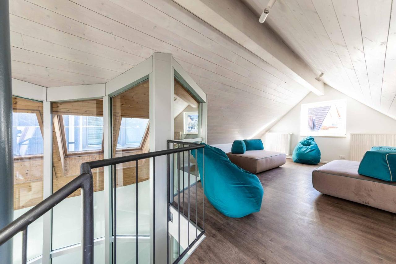 Stay Cooper L Guesthouse Zum Loewen ميرانو المظهر الخارجي الصورة