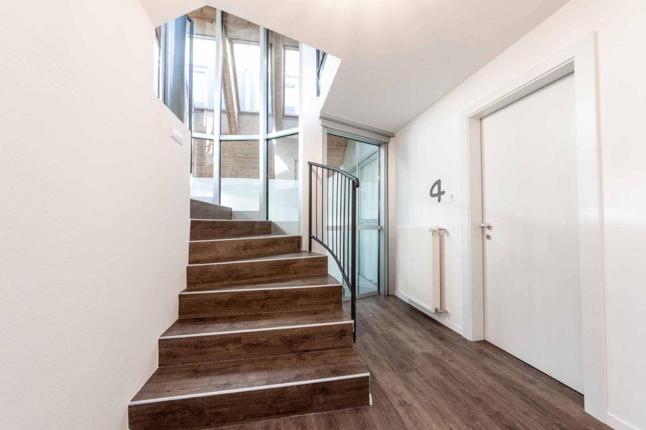 Stay Cooper L Guesthouse Zum Loewen ميرانو المظهر الخارجي الصورة